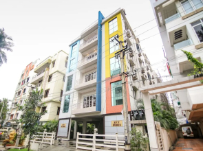 OYO 7504 Apartment Falcons Nest