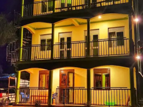 Lights Of Kazinga Homestay