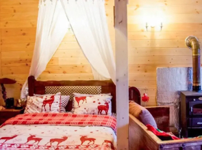 Kedra Village Chalet - Cozy Mountain Retreat