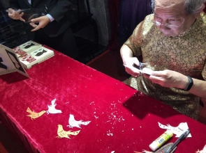 La Perle International Hotel - Free shuttle between hotel and Exhibition Center during Canton Fair & Exhibitor registration Counter