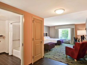Hampton Inn & Suites Raleigh/Crabtree Valley