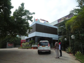 Hotel Kasi's Inn