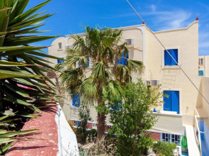 Akis Hotel