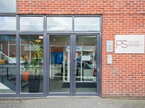 PREMIER SUITES Birmingham