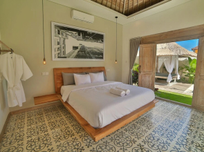 Victoria Villa French