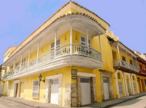 Casa Pombo 102