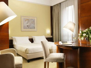 Unahotels Cusani Milano