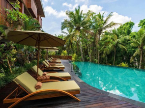 Курорт Adiwana Suweta