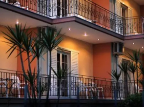 Petros Studios Valtos