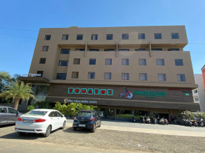 Hotel Cypress
