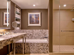 Sheraton New York Times Square Hotel