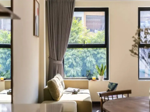 UNIQUE Creative Apartment w SKY View