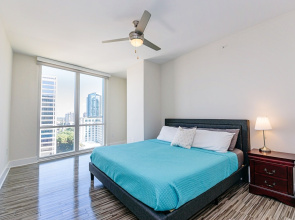Stunning 2br Apt near Truist Field