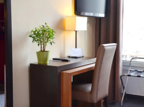 Le Riche Hotel