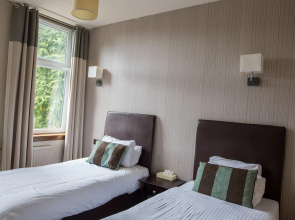 Rosslea Hall Hotel