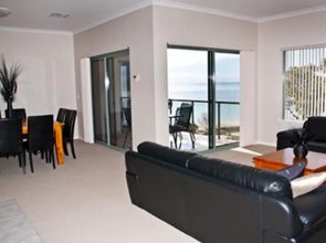 Boardwalk By The Beach Holiday Rental