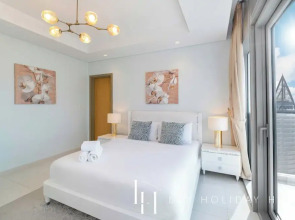 LUX The Paramount Sea View Suite