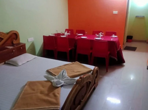 Goroomgo Rajhansh Resort Puri