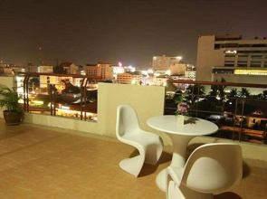Eastiny Residence Hotel