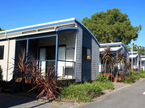 Shoal Bay Holiday Park