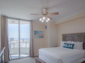 Ocean Club 706