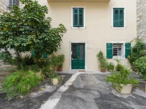 Central Old Town Rooms