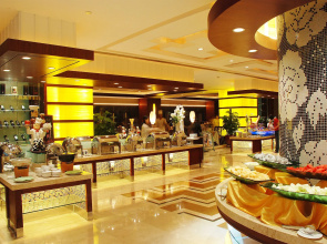 Guangzhou New Century Hotel
