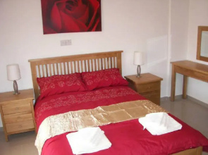 Bailey Apartment