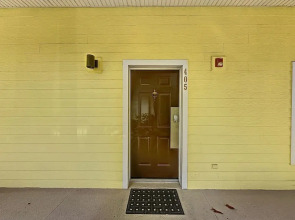 3 Bed 2 Bath Condo Bahama Bay Resort