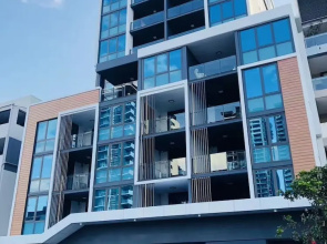 Sofun Apartment on Manning St