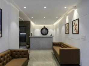 StayBird Divine Suites Business Hotel