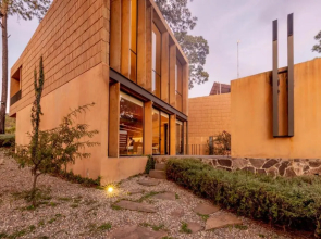 Cabaña de lujo moderna con Alberca climatizada Mazamitla bosque 1