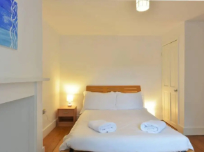 Host Stay Victoria Gardens