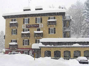 Hotel Romanda