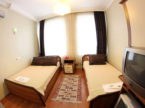 Paradise Hotel