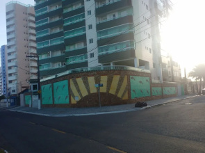 Apto. Pé na areia com Churrasqueira