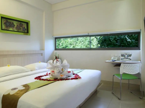 J Hotels Kuta