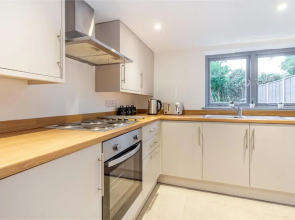 Beautiful 2 Bedroom House in Leominster