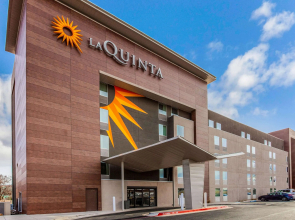 La Quinta Inn & Suites by Wyndham Lubbock West Medical Centr