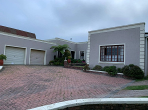 Green Pastures Bed and Breakfast