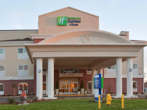 Holiday Inn Express & Suites Sacramento NE Cal Expo by IHG