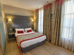 Golden City Hotel