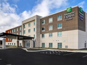 Holiday Inn Express & Suites Ottawa by IHG