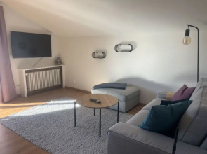 1 Porzig Modern Retreat