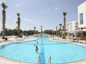 Ascos Coral Beach Hotel