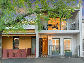 Meko Townhouse