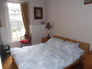 Manor House Annex - Sleeps up to 6 People