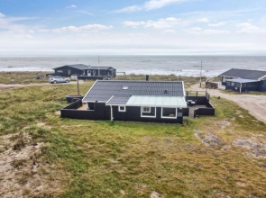 "Adina" - 50m from the sea in NW Jutland