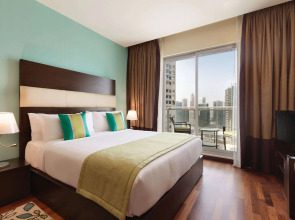 Отель Ramada by Wyndham Downtown Dubai