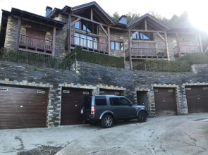 Espectacular apartamento de montaña en Alp